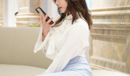 百合野在线观看,在线观看，探索青春校园的浪漫秘境